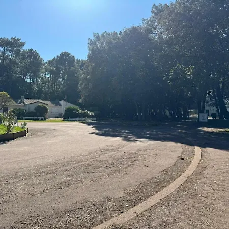Apartament House - 9min - 4p