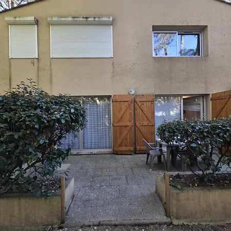 House - 9min - 4p Apartament *